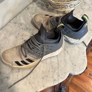 Harden volume 2 concrete gray adidas